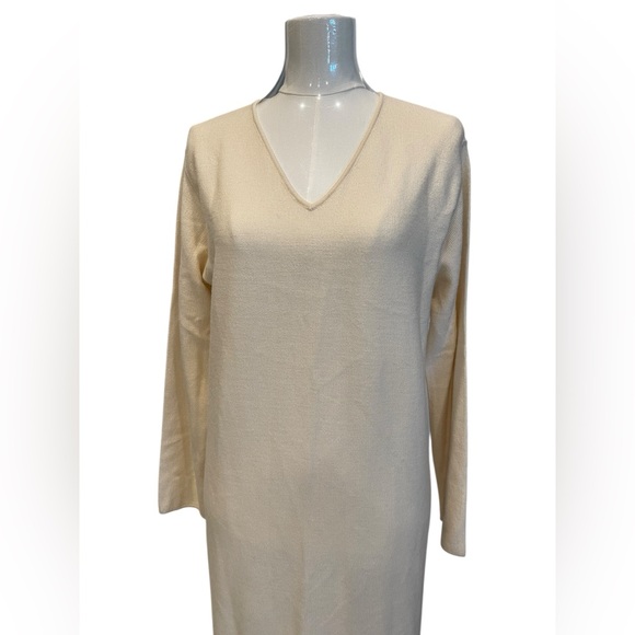 Ferette Collection Elegant Cream Long Light Sweater Sleeve Dress Size:M - Picture 4 of 11
